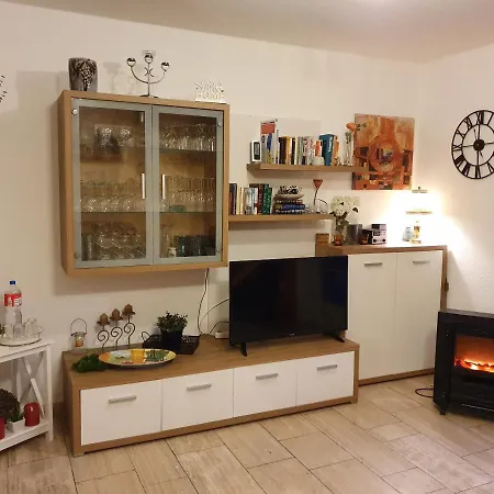 Moewennest 18, Butjadingen, Tossens, Sauna, Strandkorb, Nordsee, 3 Sz, Bis 8 Gaeste 2 Kleinkinder بوتجادينغين