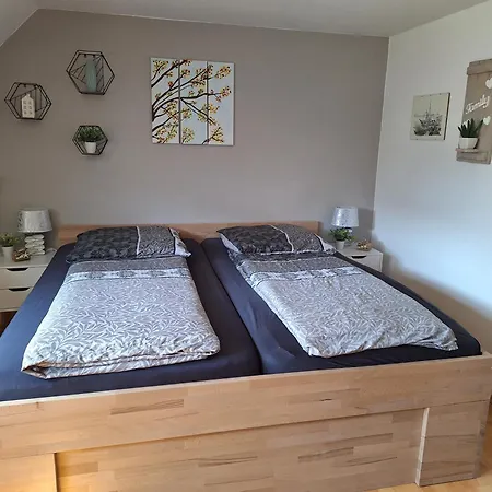 بيت للعطل Moewennest 18, Butjadingen, Tossens, Sauna, Strandkorb, Nordsee, 3 Sz, Bis 8 Gaeste 2 Kleinkinder بوتجادينغين