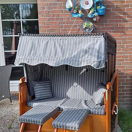 Moewennest 18, Butjadingen, Tossens, Sauna, Strandkorb, Nordsee, 3 Sz, Bis 8 Gaeste 2 Kleinkinder