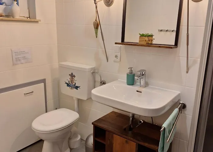 Moewennest 18, Butjadingen, Tossens, Sauna, Strandkorb, Nordsee, 3 Sz, Bis 8 Gaeste 2 Kleinkinder *